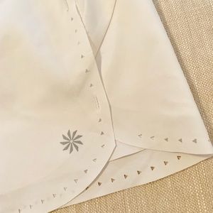 Athleta laser cut running shorts Size M White